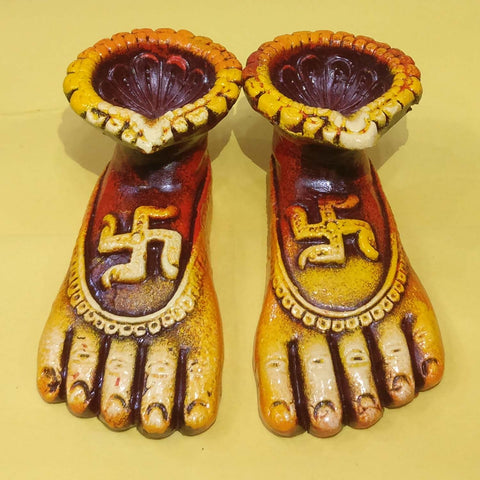 Lakshmi Charan Paduka Diya Traditional - Chirukaanuka